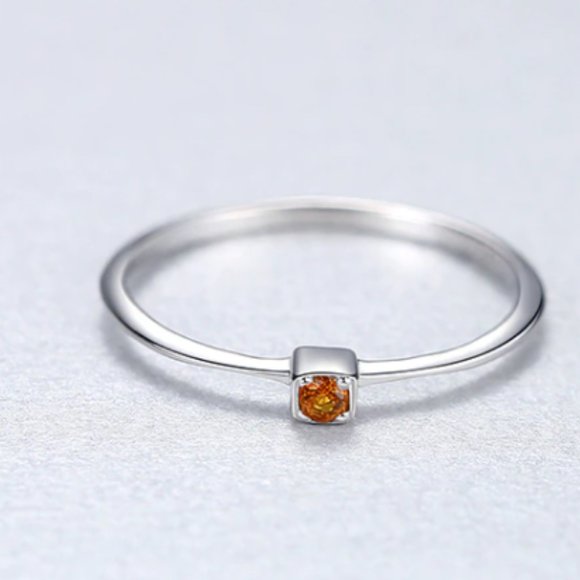 925 Silver Amber Cz Thin Ring Size 7-NWT - Picture 1 of 12